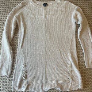 a.n.a. a new approach off white sparkly sweater tunic Size L.
